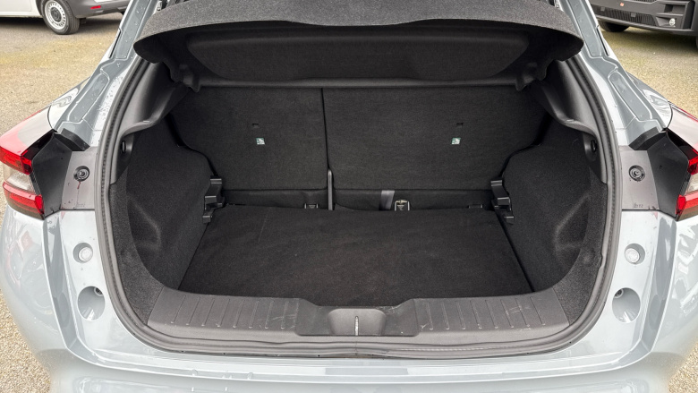 Nissan Juke 1.0 DiG-T N-Connecta 5dr DCT Petrol Hatchback